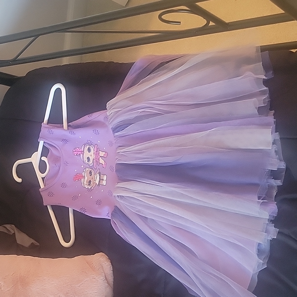 LOL dress size Small